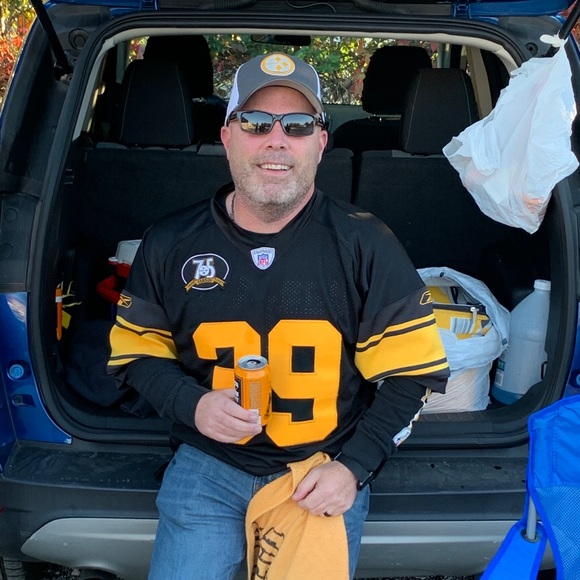 Meet your Posher, James - Picture 1 of 1